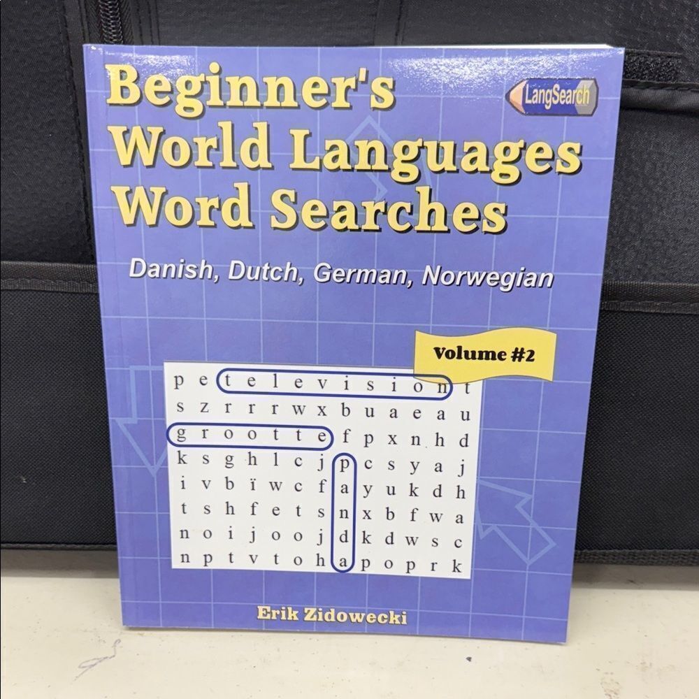 Beginner's World Languages Word Searches Book
